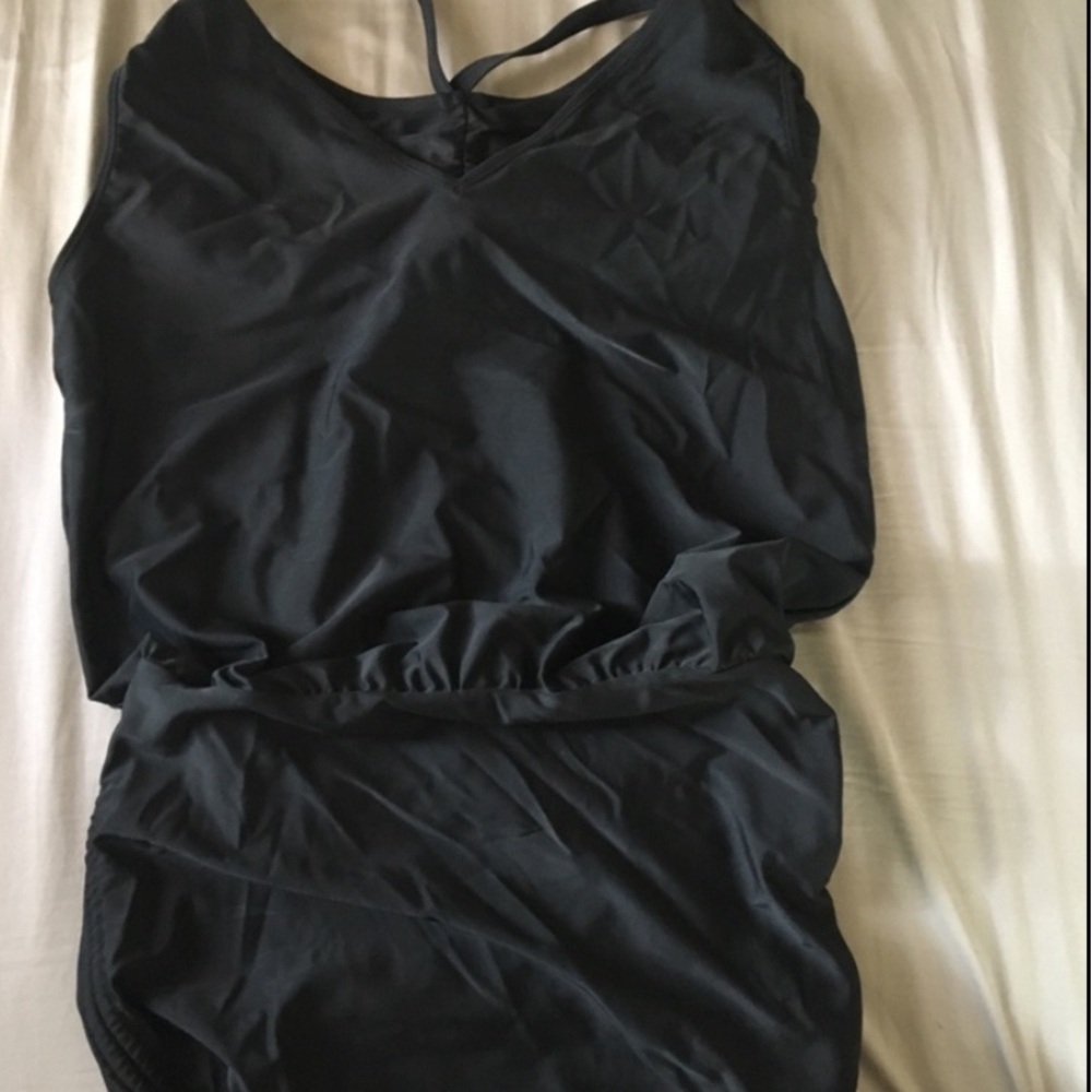 Athleta Side Scrunch Tankini  36D/DD